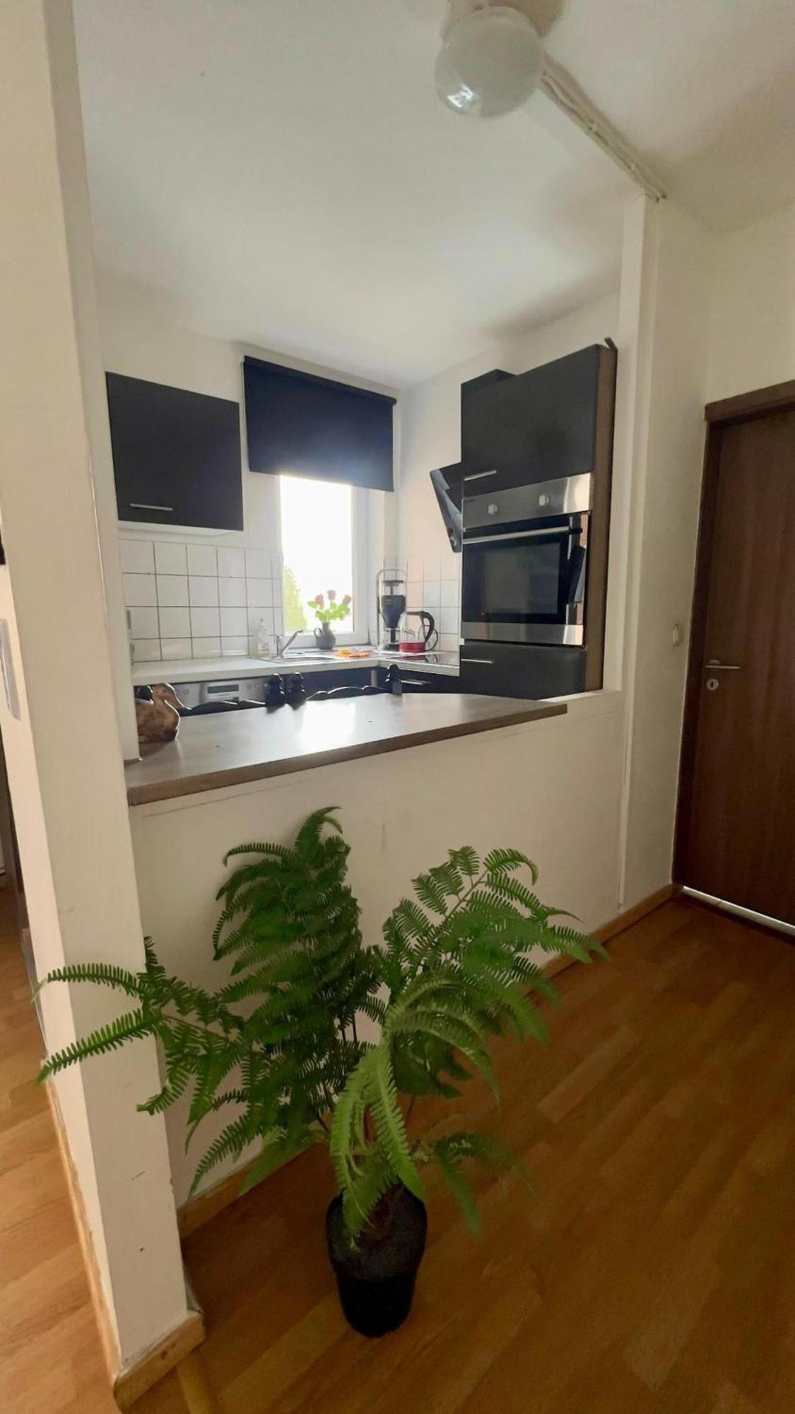 Praktische City Apartments Direkt Am Hauptbahnhof Neumuenster Ngoại thất bức ảnh